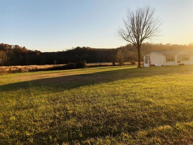 1106 Hurricane Creek Rd, Stewart, TN 37175 - photo 3