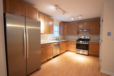 2539 Techny Rd, Northbrook, IL 60062 - photo 3