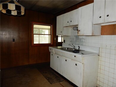 517 Avenue F, Stroudsburg, PA 18360 - photo 6