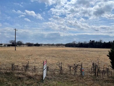 213 Spur Ln, Gainesville, TX 76240 - photo 3