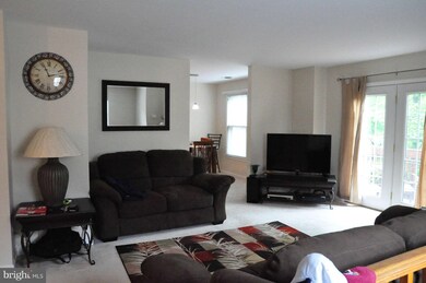 12602 Kempston Ln unit 7-72, Woodbridge, VA 22192 - photo 4