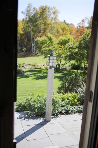 81 Wolfeboro Rd, Hanover, NH 03755 - photo 5