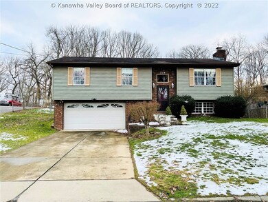 274 Pine Cir, Dunbar, WV 25064 - photo 2