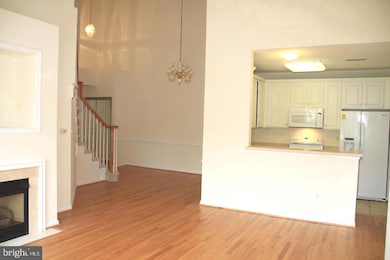 12185 Abington Hall Place unit 304, Reston, VA 20190 - photo 4