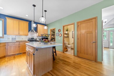 5266 Blackberry Dr, Fitchburg, WI 53711 - photo 4