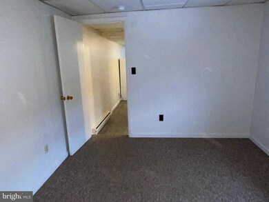 45 N Green St unit 5, Berkeley Springs, WV 25411 - photo 4