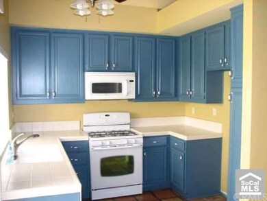 More kitchen