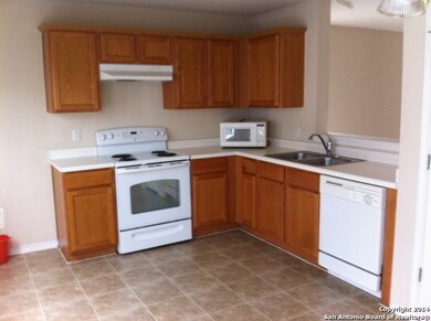 10827 Gallop Falls, San Antonio, TX 78254 - photo 4