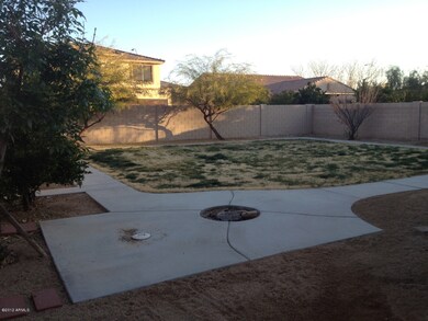 Backyard/Firepit