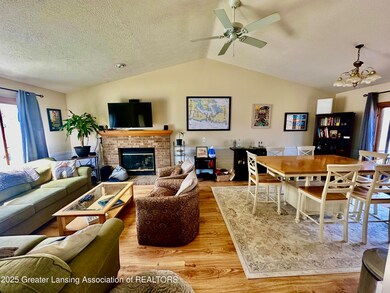 2354 Sower Blvd, Okemos, MI 48864 - photo 6