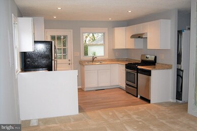 98 Meem Ave, Gaithersburg, MD 20877 - photo 2