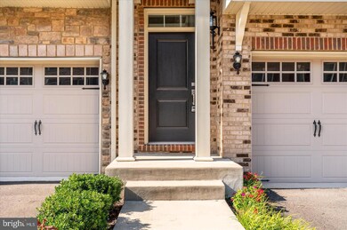 42606 Lisburn Chase Terrace, Chantilly, VA 20152 - photo 5