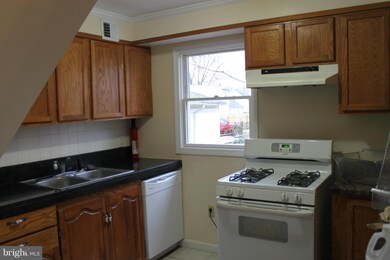 103 Courtney Dr, Manassas Park, VA 20111 - photo 3