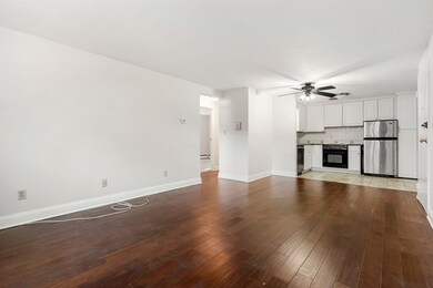 1105 Lexington St unit 6-1, Waltham, MA 02452 - photo 3