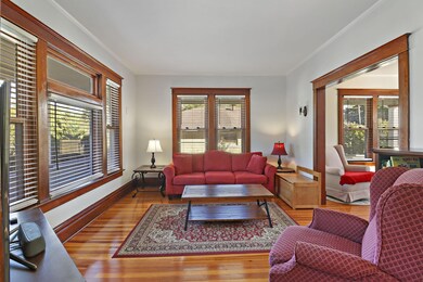 711 40th St, Kenosha, WI 53140 - photo 4