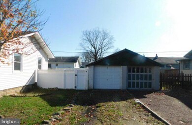 241 F St, Penns Grove, NJ 08069 - photo 2