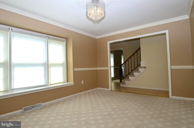 7707 Maritime Ln, Springfield, VA 22153 - photo 3