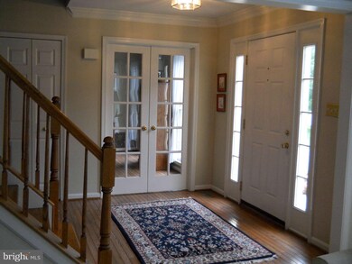 11037 Scotts Landing Rd, Laurel, MD 20723 - photo 5