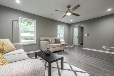 911 Pennwood Dr, New Albany, IN 47150 - photo 5