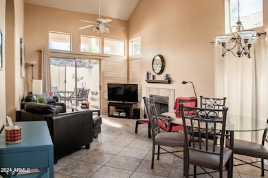 1136 East Hiddenview Dr-05