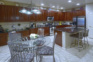 Gourmet Island Kitchen