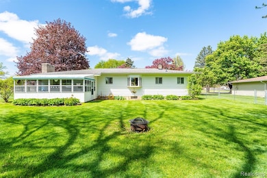 REAR OF HOME