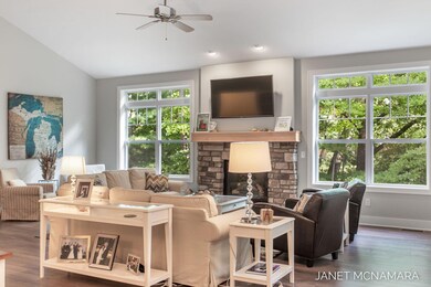 19-web-or-mls-331 Scouts Hill, Holland-1