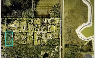 11540 Fox Hill Rd unit 1, North Fort Myers, FL 33917 - photo 2