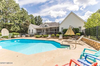 229 McCowen Rd 56