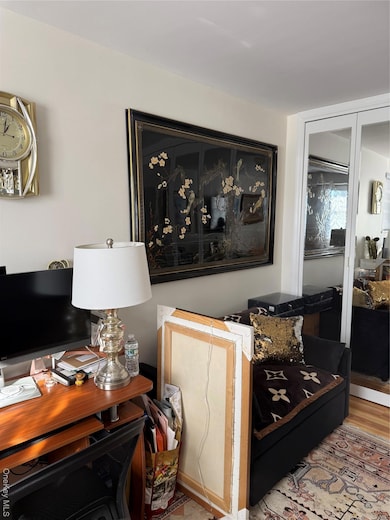 Park City Estates unit 8K, Rego Park, NY 11374 - photo 5