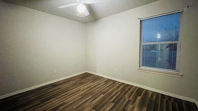 3602 Mandy Dr unit 2, Granbury, TX 76048 - photo 5