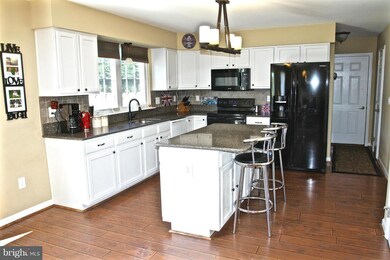 1275 Sheridan Dr, Owings, MD 20736 - photo 6