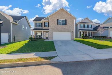 8147 Zenith Ln, Powell, TN 37849 - photo 2