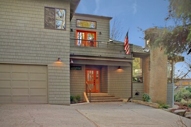 4820 W Mercer Way, Mercer Island, WA 98040 - photo 3