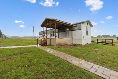 1200 E Red Deer Rd, Cleburne, TX 76031 - photo 2