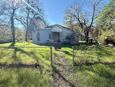 1220 Sherman St, Waco, TX 76704 - photo 2