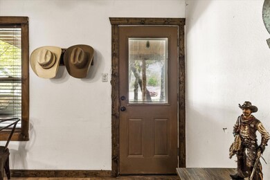 1801 Meander Rd, Granbury, TX 76049 - photo 4