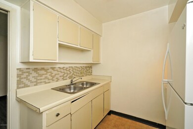 250 N Banana River Dr -G6-24