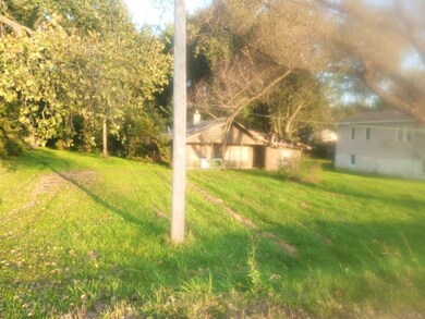 4339 Ross Rd, Gary, IN 46408 - photo 3