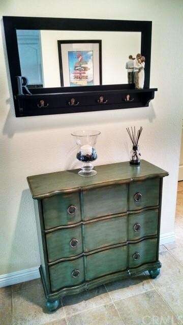 Ample wall space for decorative items.