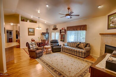 IMG_9798_HDR-X2