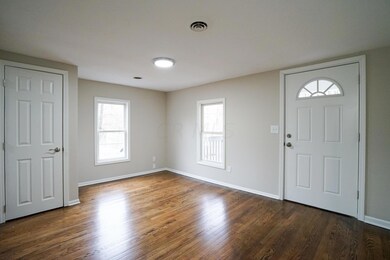 2596 Brooklyn Rd, Columbus, OH 43231 - photo 4