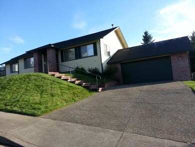 1363 Sunny Slope Dr, Grants Pass, OR 97527 - photo 2