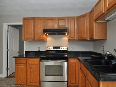 902 Main St, West Warwick, RI 02893 - photo 4