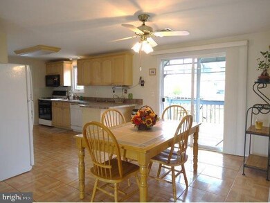 4 Hollywood Blvd N, Forked River, NJ 08731 - photo 5