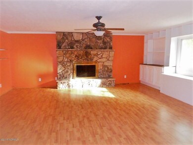 306 Forest Grove Ave, Jacksonville, NC 28540 - photo 3