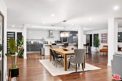 3235 Steven Dr, Encino, CA 91436 - photo 7