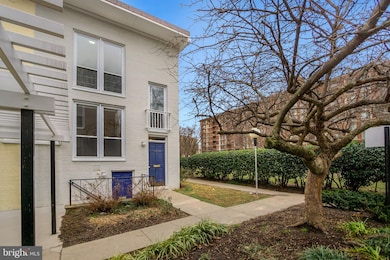 763 Delaware Ave SW unit 177, Washington, DC 20024 - photo 2