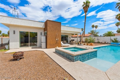 3869 Pacific St, Paradise, NV 89121 - photo 2