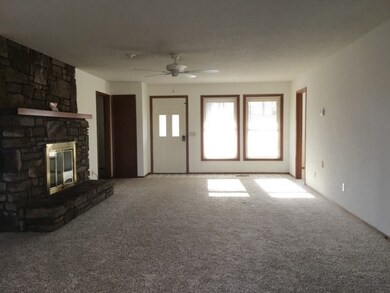 14 Mindy Ln, Bella Vista, AR 72715 - photo 4